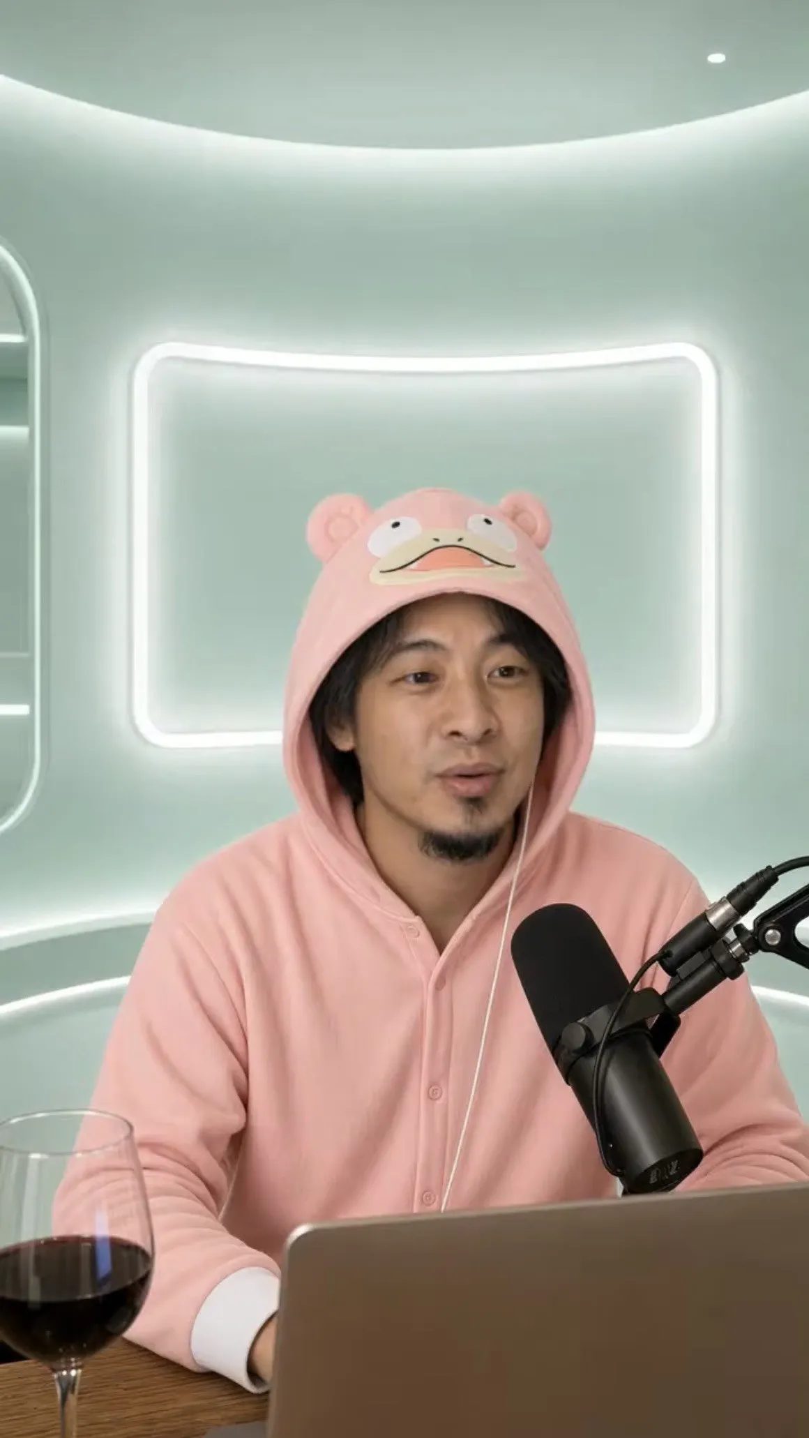 ひろゆき氏のAIがYouTubeで配信している画面